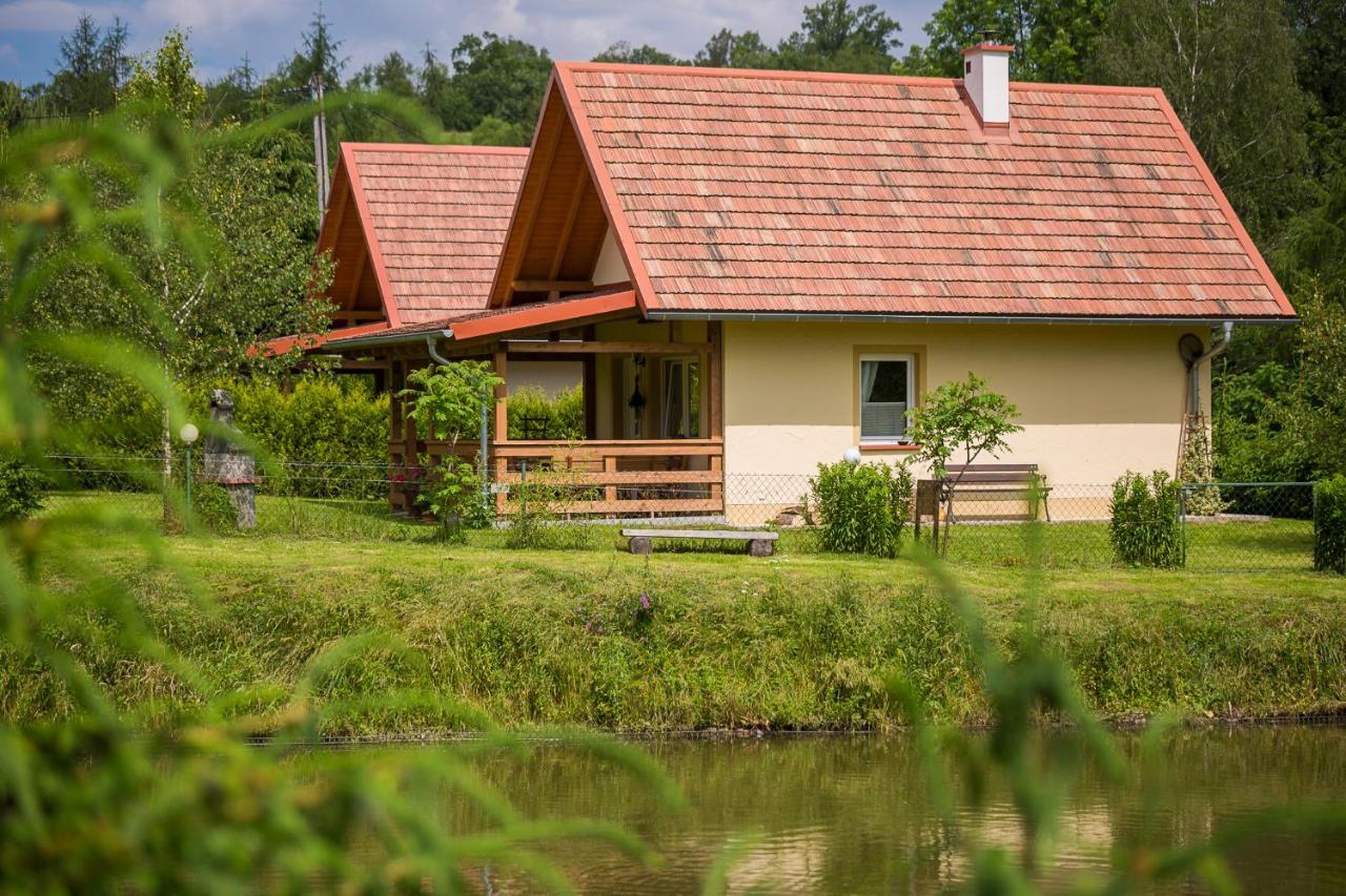 Domki Nad Stawem. Polańczyk Exterior foto
