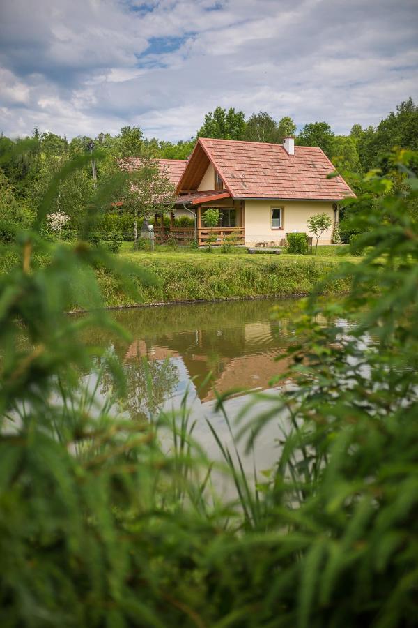 Domki Nad Stawem. Polańczyk Exterior foto